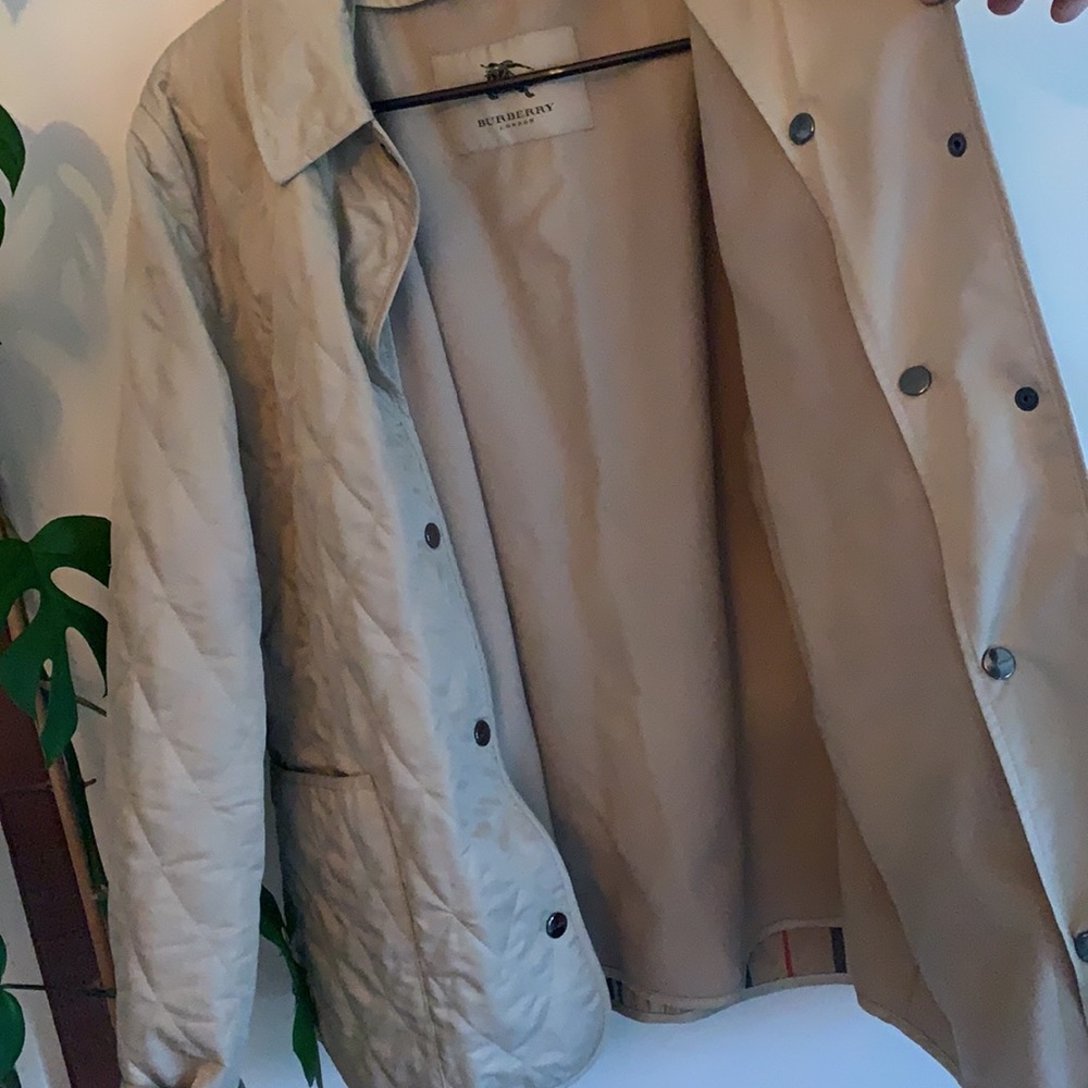 Burberry Quilted Jacket (Khaki) - Picture 10 of 14